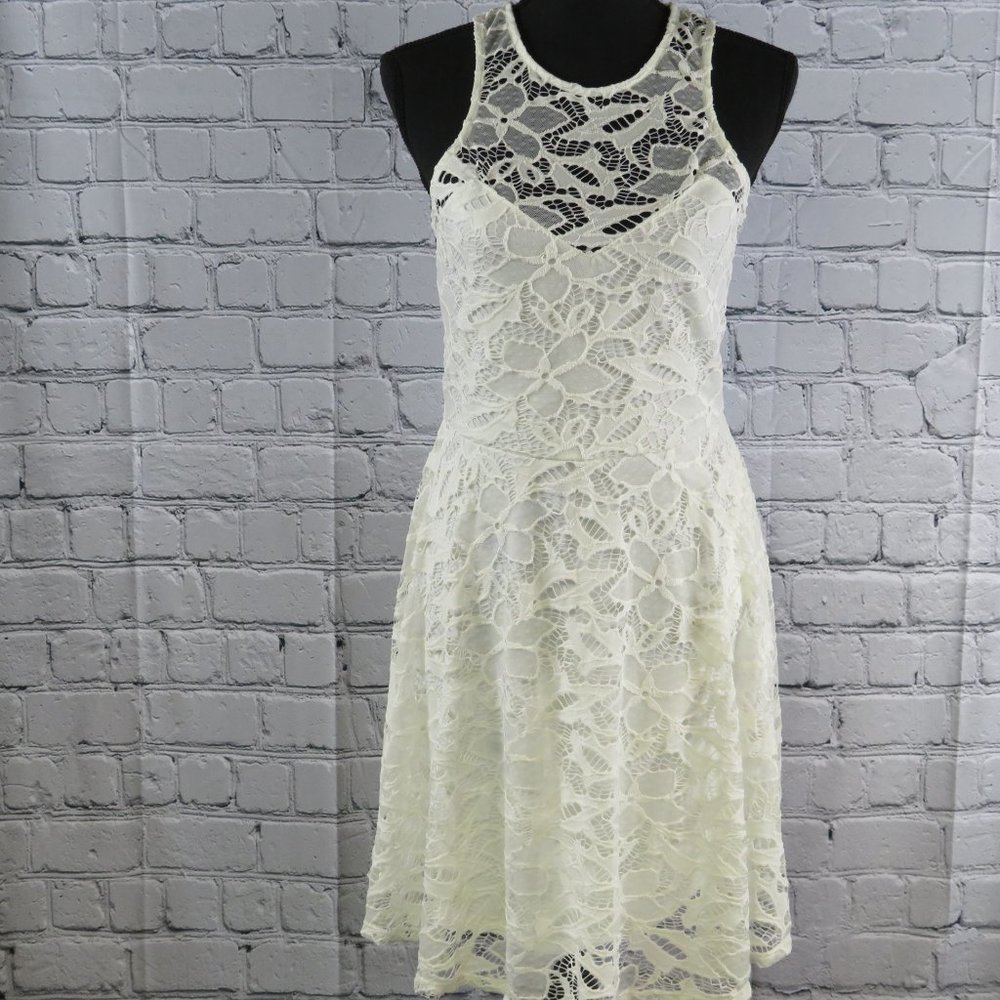 NWT-Junior's Lace Illusion Skater Dress - Ivory - Picture 3 of 8